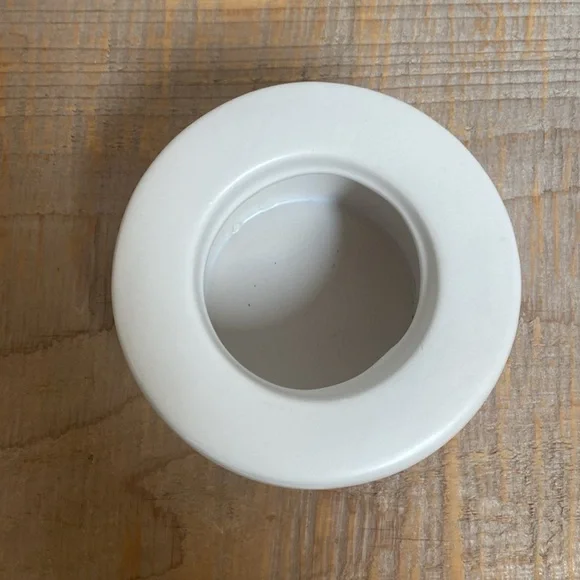 Modern Planter 🌱 - Picture 3 of 6